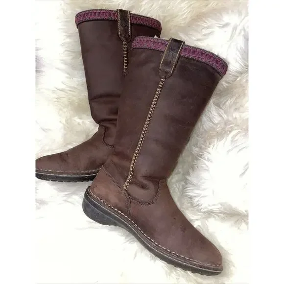 UGG Sherpa Lined Tall Brown‎ Suede Boots Women's Shoe Size 6 - Picture 2 of 9